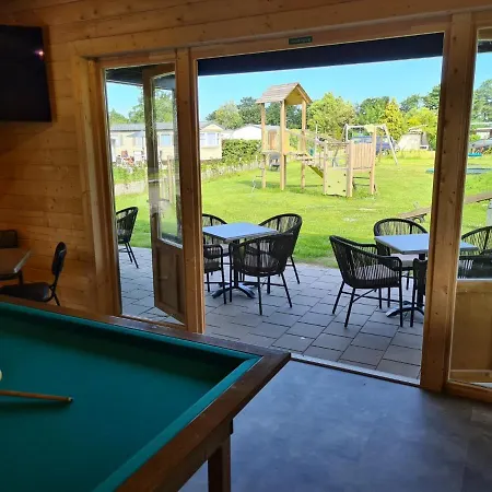 582 Op Recreatiepark De Wielen *