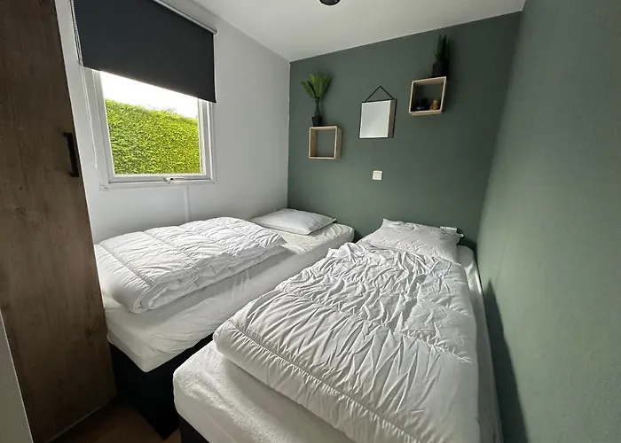 Alpstuga 582 Op Recreatiepark De Wielen